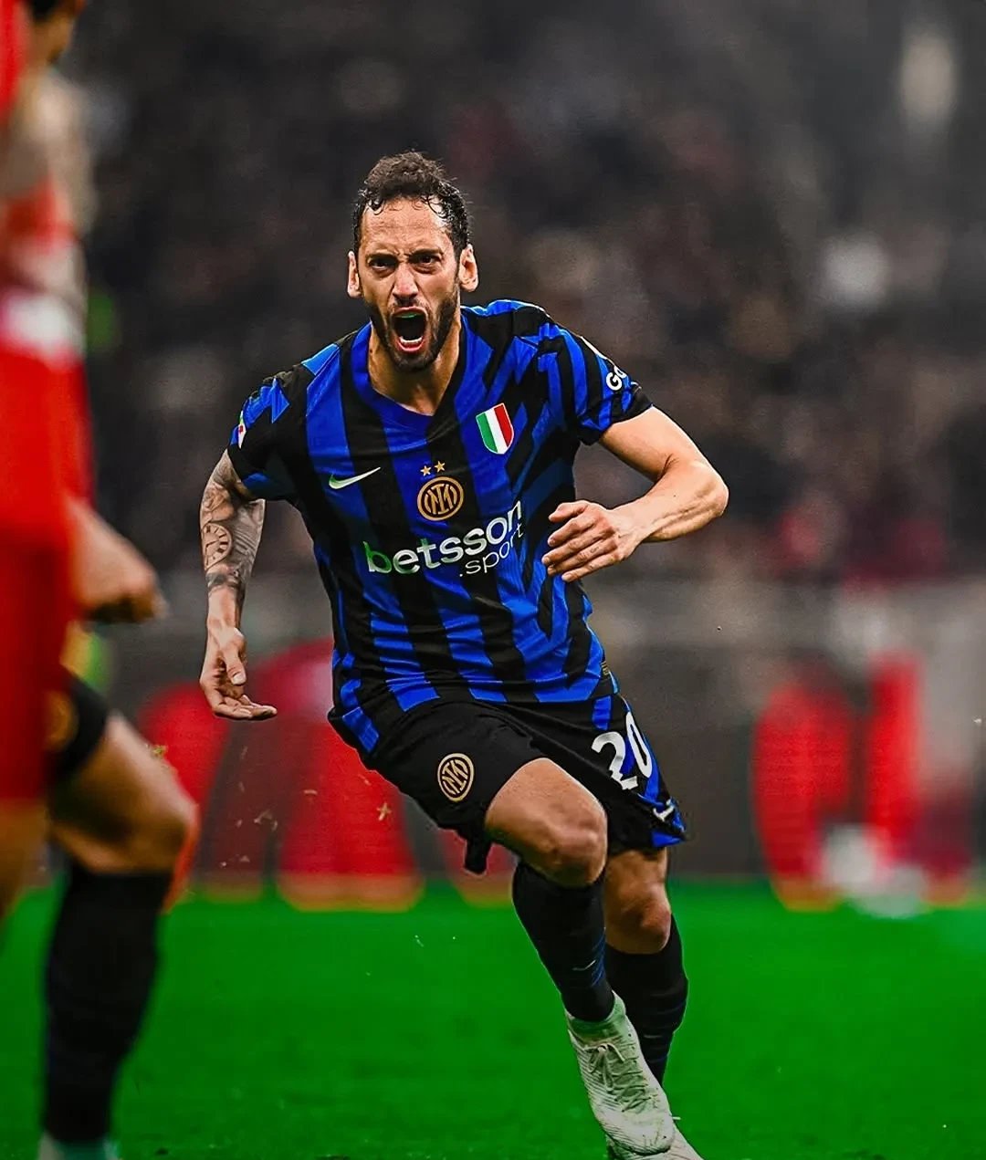 AC米兰主力伤愈回归，球队实力再添强援