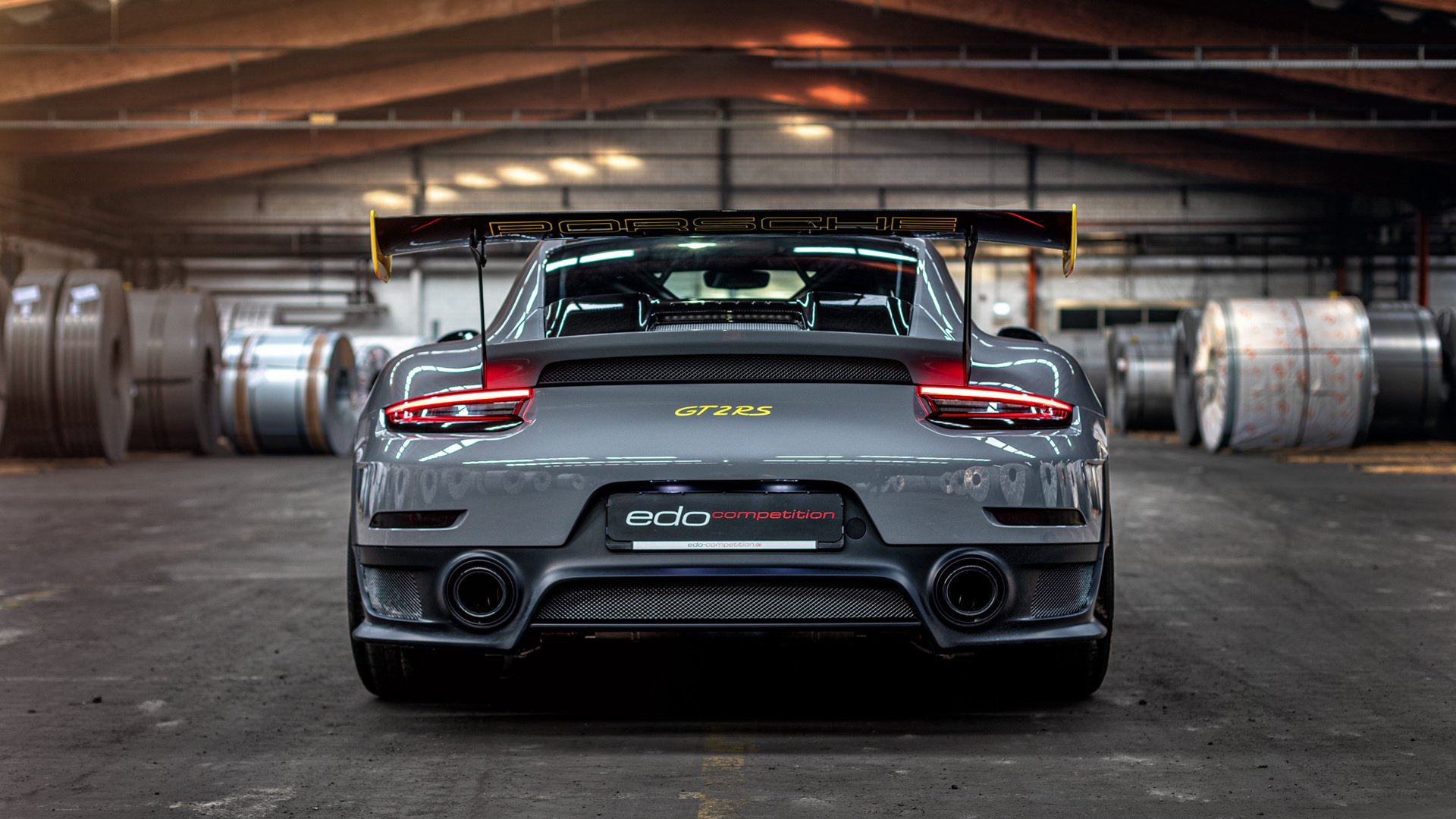 斯德哥尔摩之夜，当瑞典拿下希腊时，安菲尔德的另一边正在改写历史